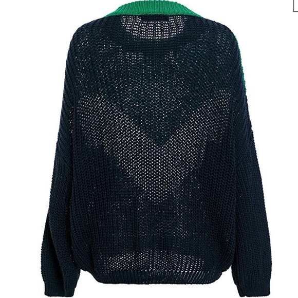 GILLIAN Chevron Print Oversized Sweater - Picture 7 of 8